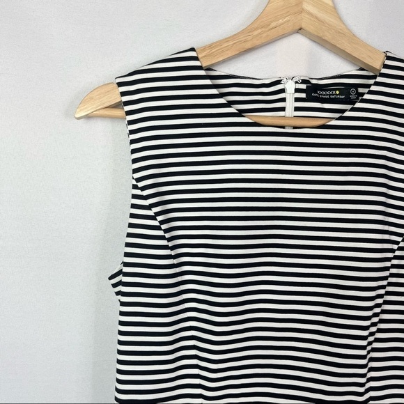Kate Spade Saturday Black & White Stripe Let Loose Fit & Flare Dress 4 - Picture 4 of 7